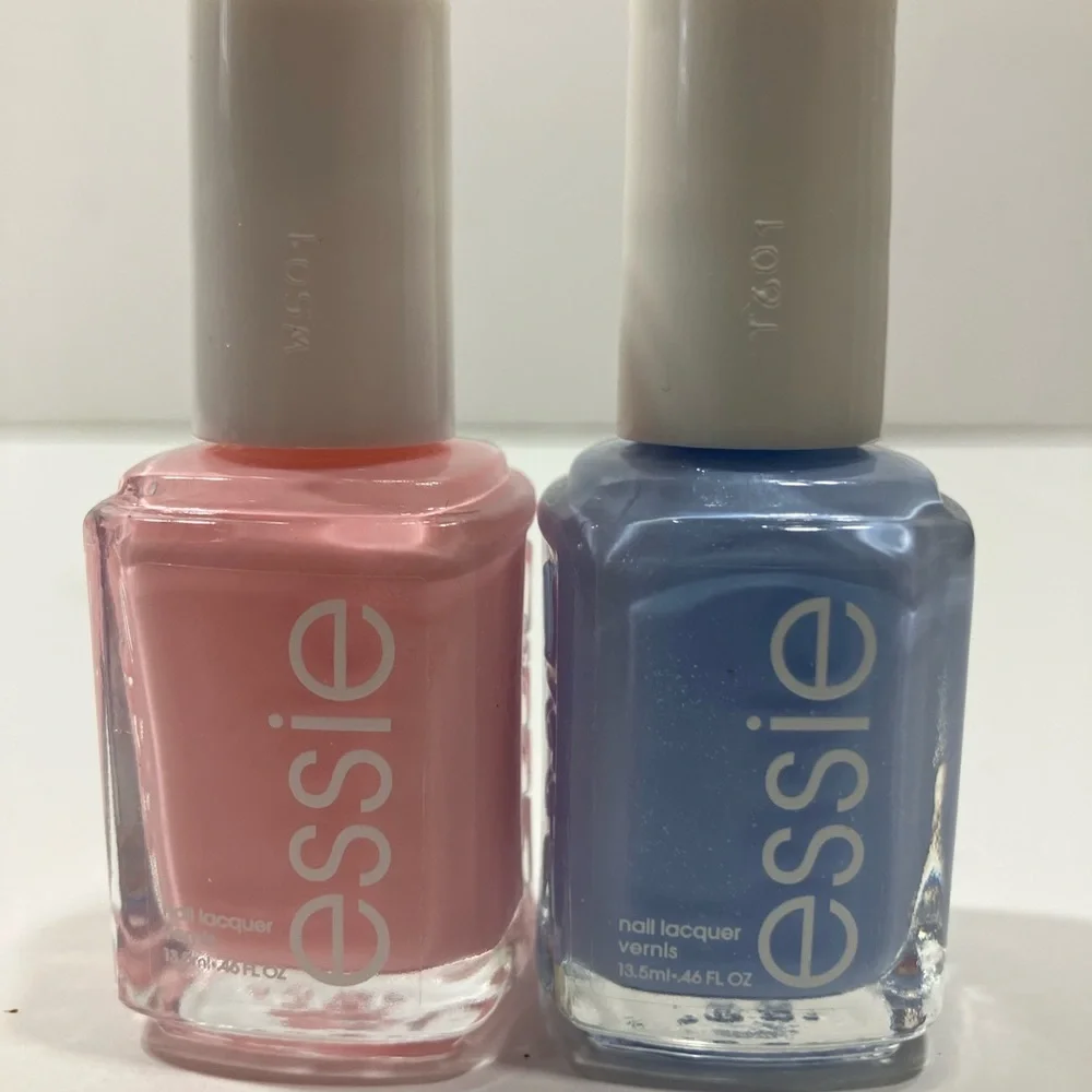 2 Essie Polish